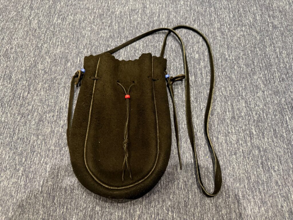 美品 巾着ポーチバッグL 黒