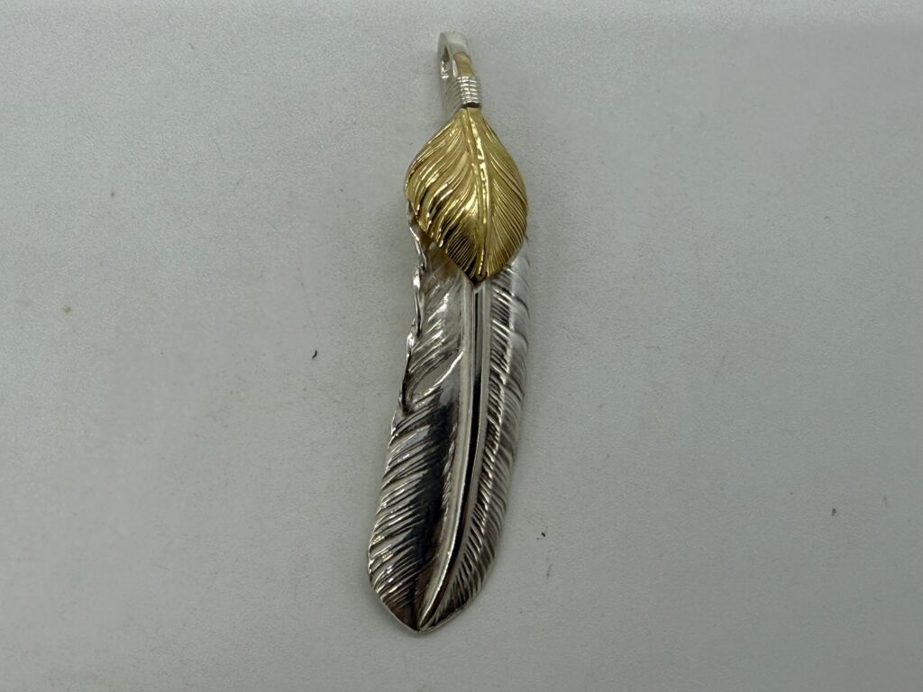 極美品 上金特大フェザー右 現行14.08g