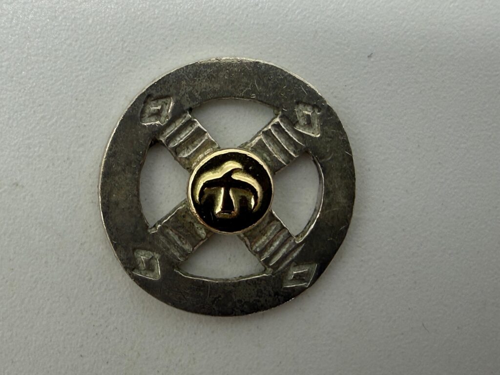 良品 金メタル付ホイール 最新キャスト2.46g