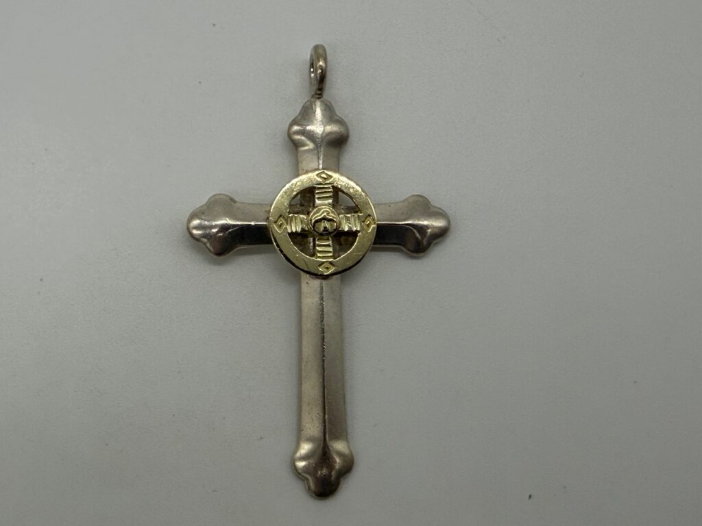 ゴローズ　美品　金メタル付全金ホイールクロス20.94g