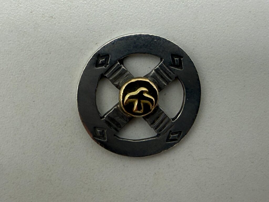 美品 金メタル付ホイール2.59g