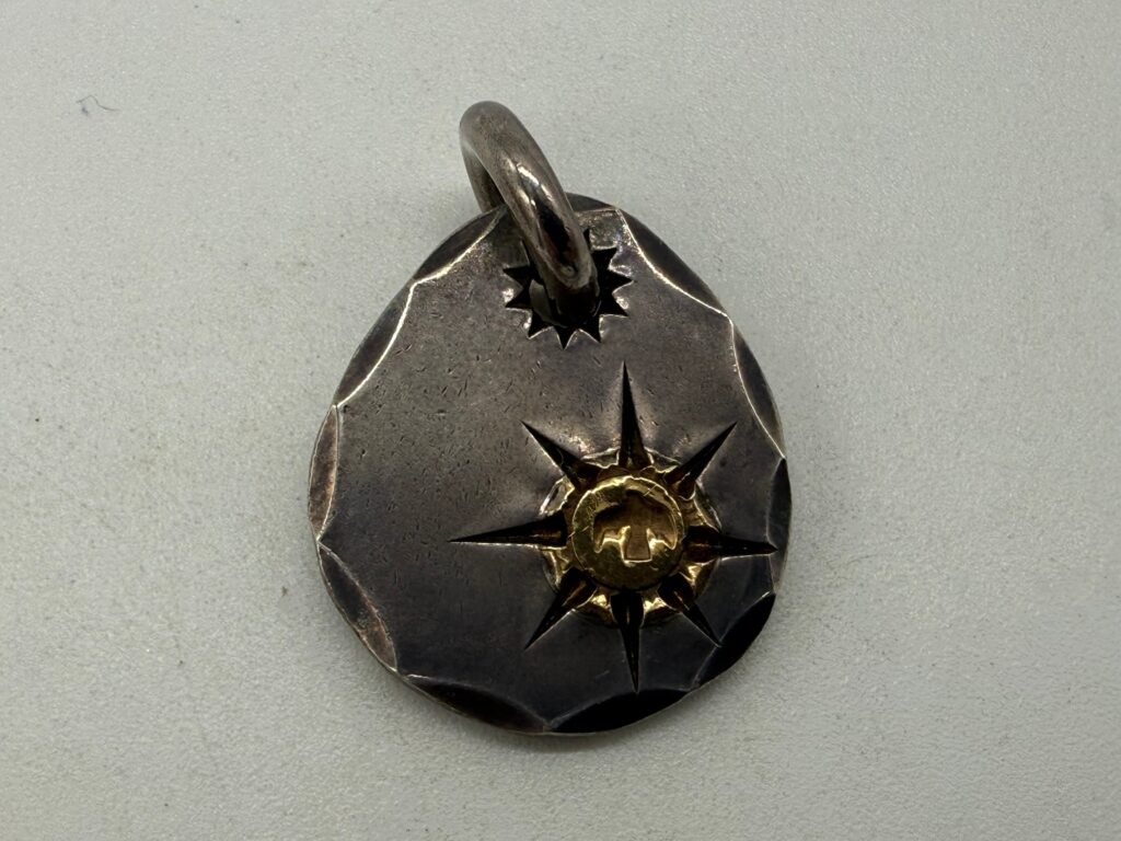 良品　小メタル刻印ズレ11.46g