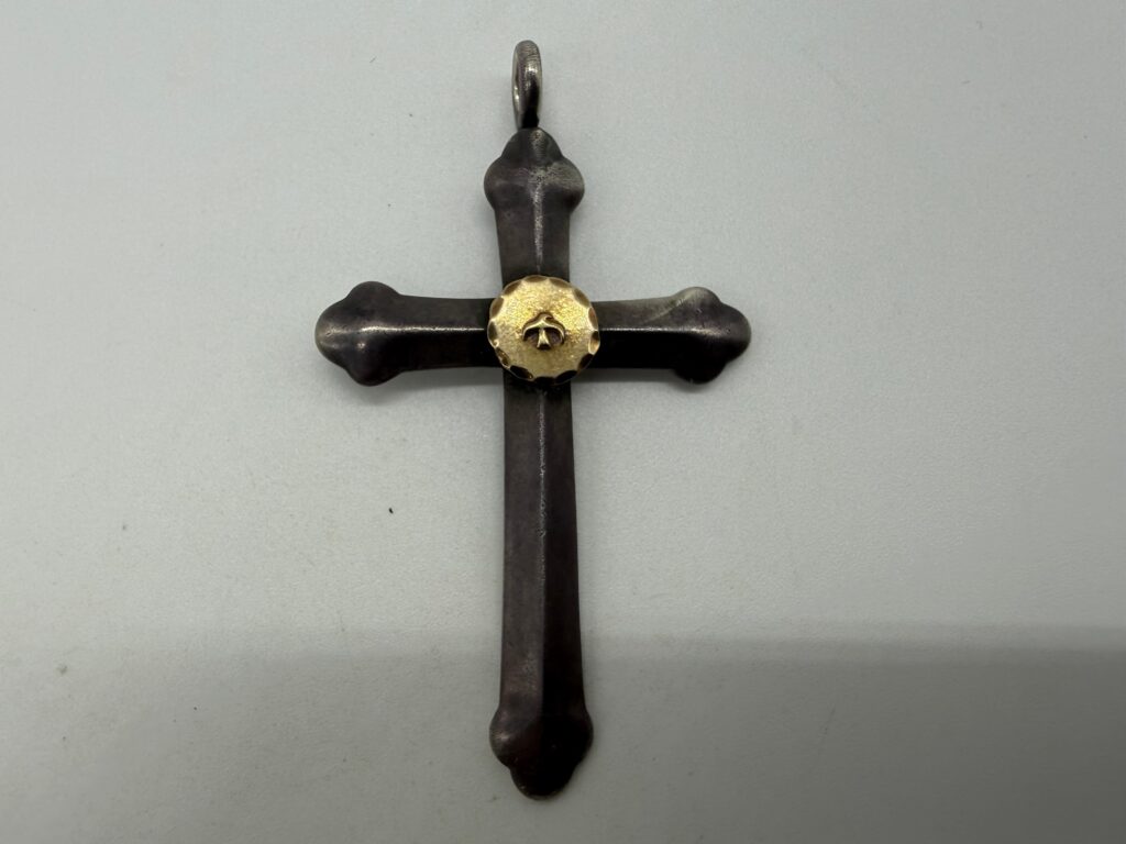 良品　良個体　大メタルクロス17.89g