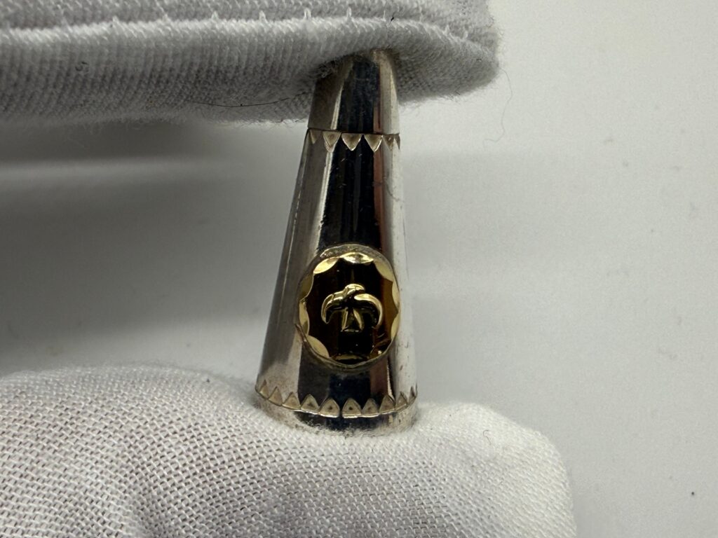 美品　金メタル付コーン7.56g