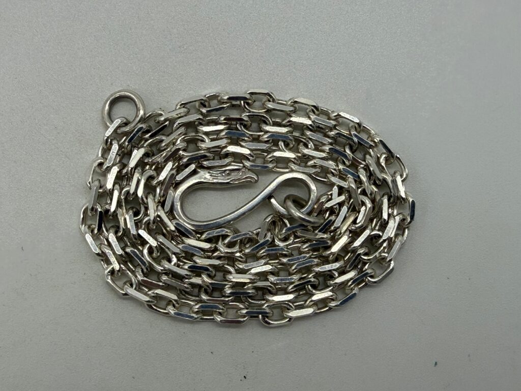 極美品　太角イーグルフックチェーン23.35g