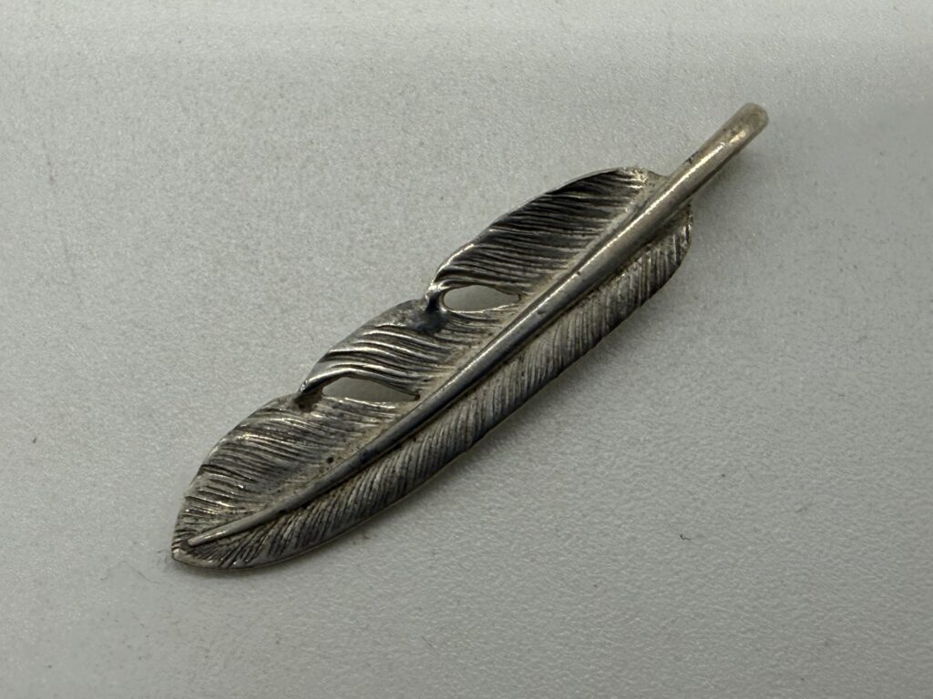 良品　SVフェザー小右　1.42g