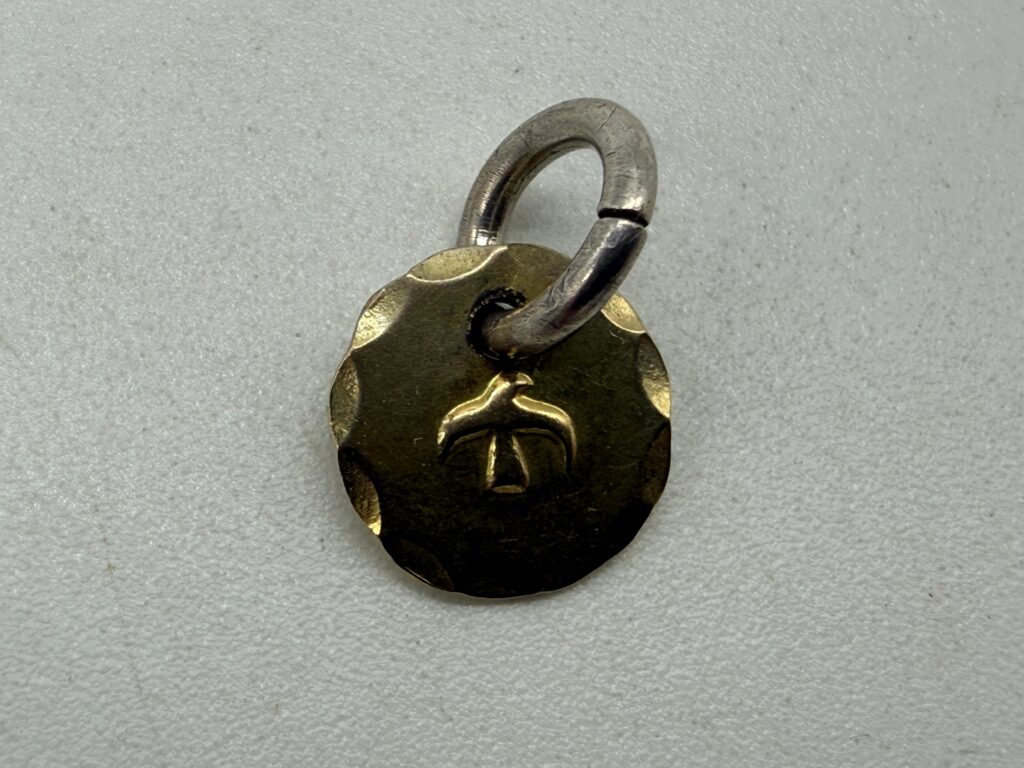 美品　k18太陽メタル小1.35g