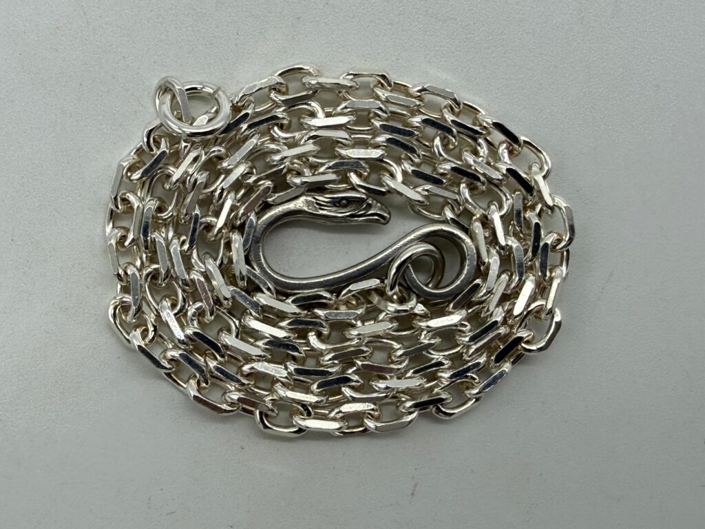 美品 太角イーグルフックチェーン20.44g