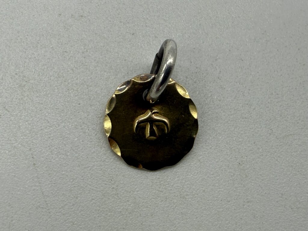 美品　k18太陽メタル1.40g