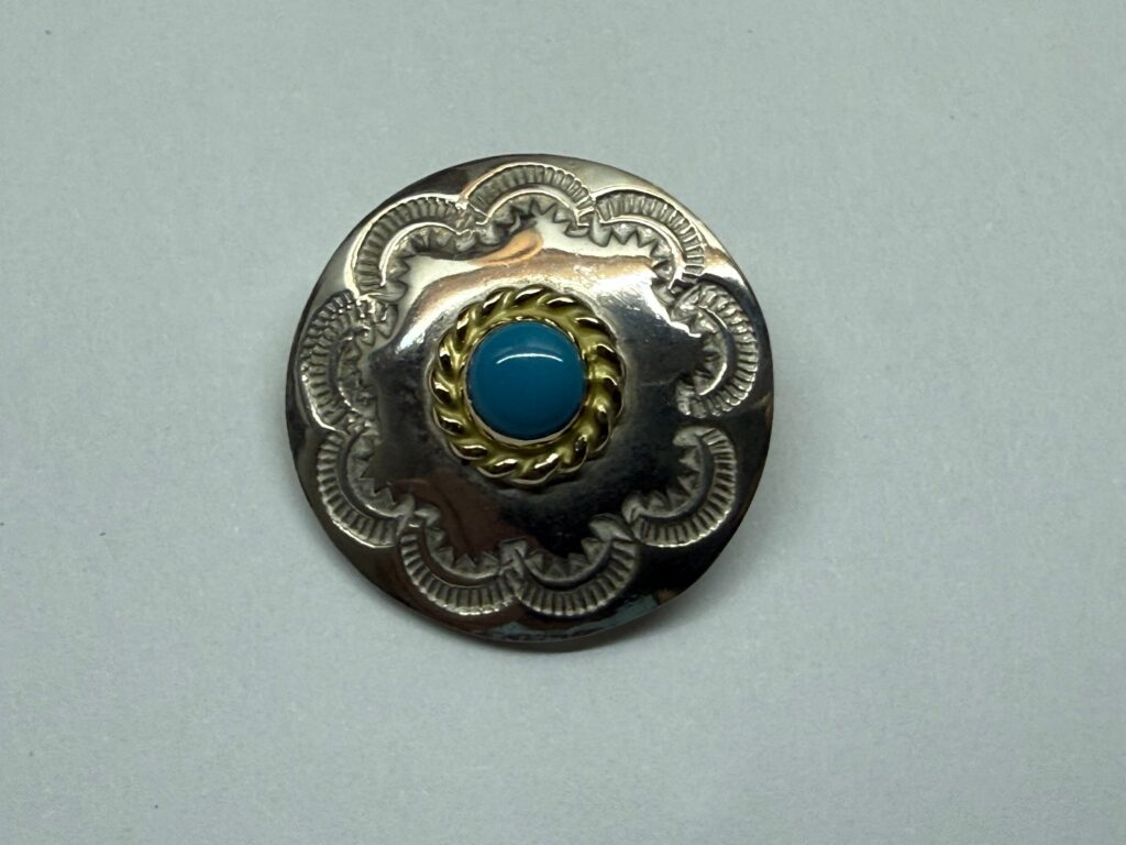 ほぼ新品　金縄ターコイズコンチョ5.14g
