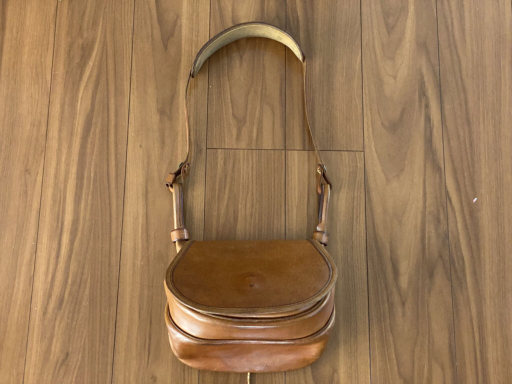 【良品・レア】ハンティングバック【赤茶】