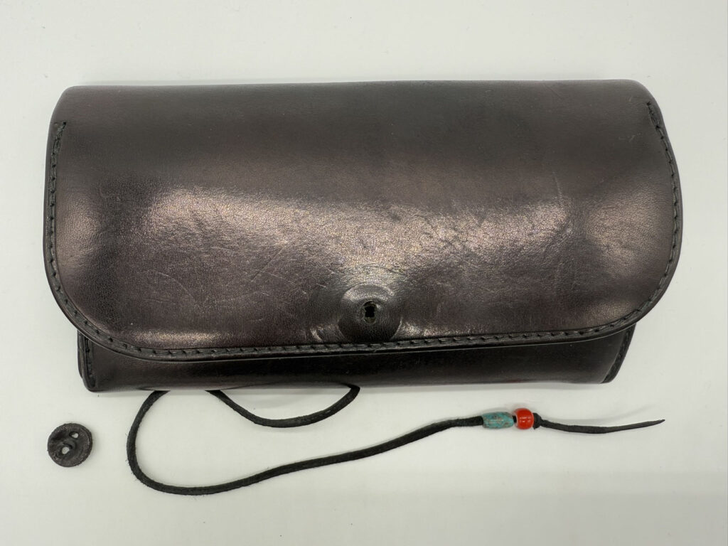 【良品】二つ折ロングウォレット【黒】