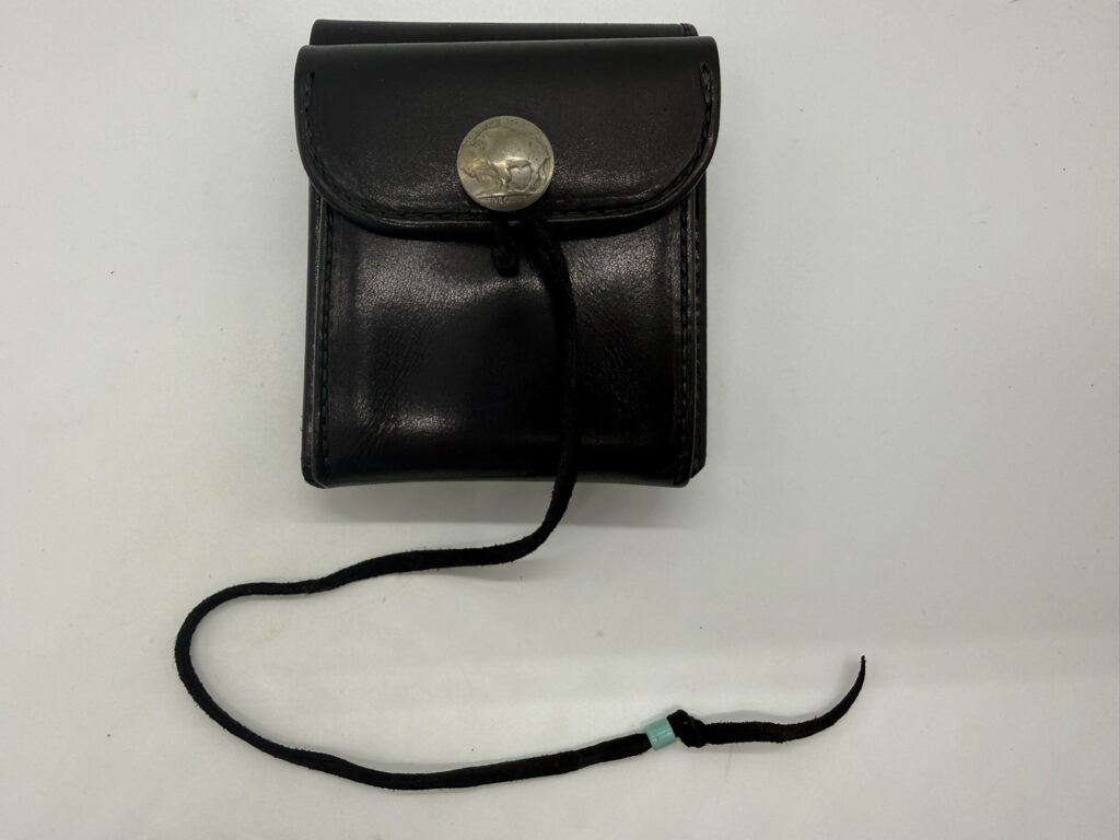 【新品】二つ折りショートウォレット【黒】