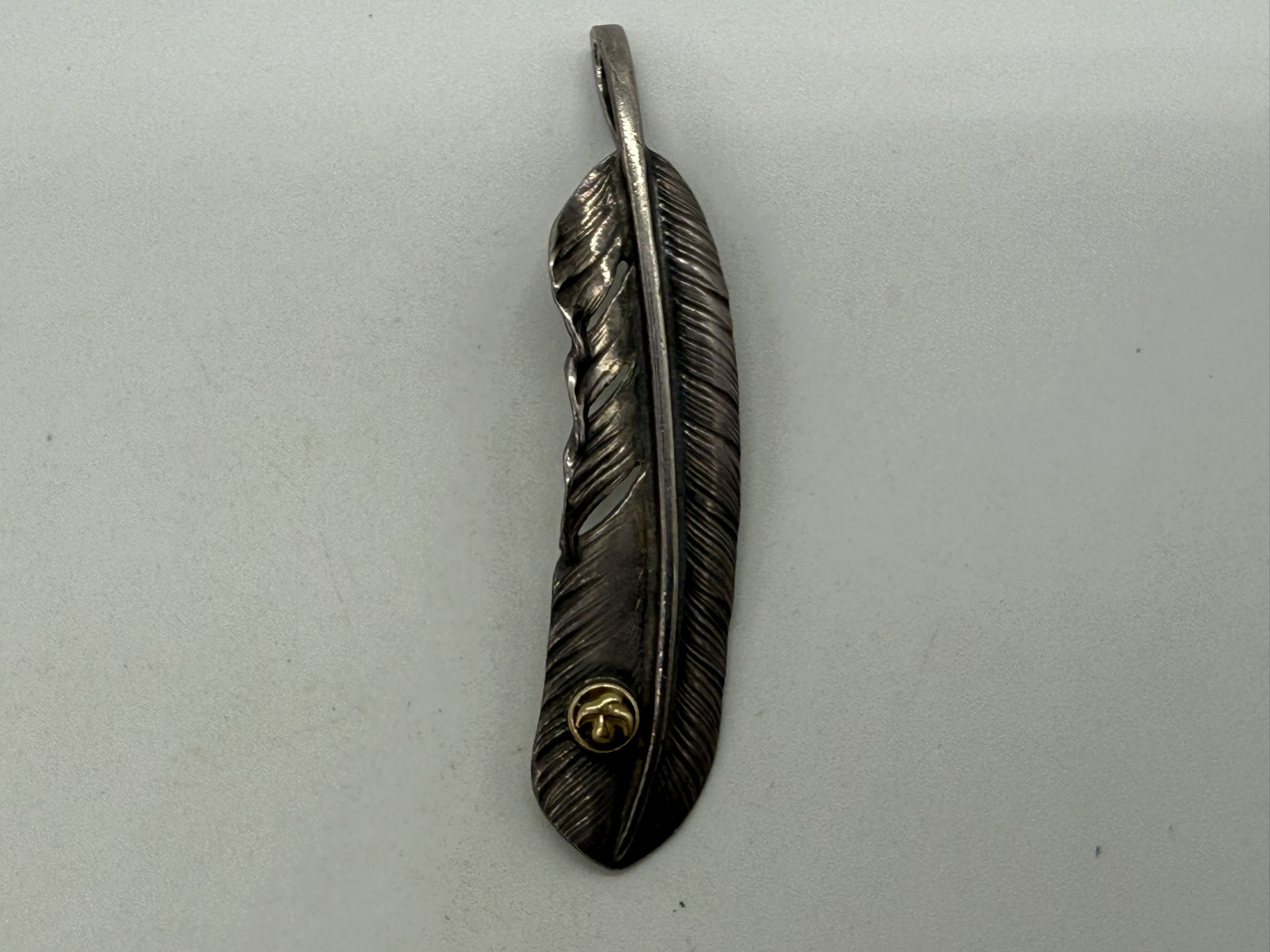 【良品】小金メタル付特大フェザー右【現行10.26g】
