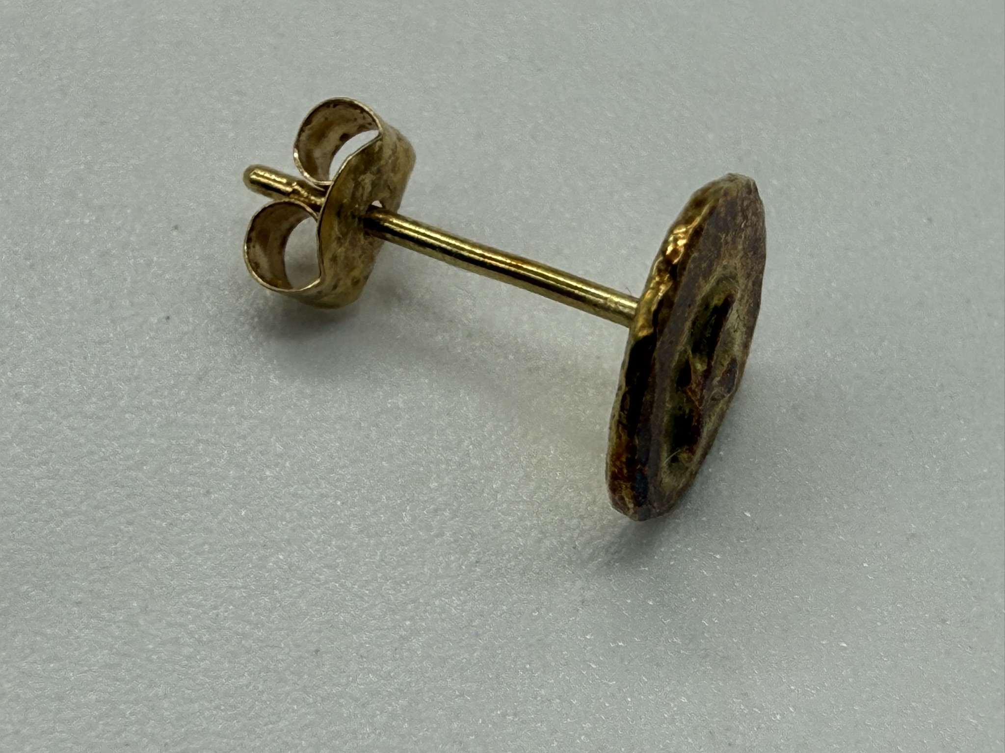 【良品】金メタルピアス【OLD0.72g】 - 画像 (4)