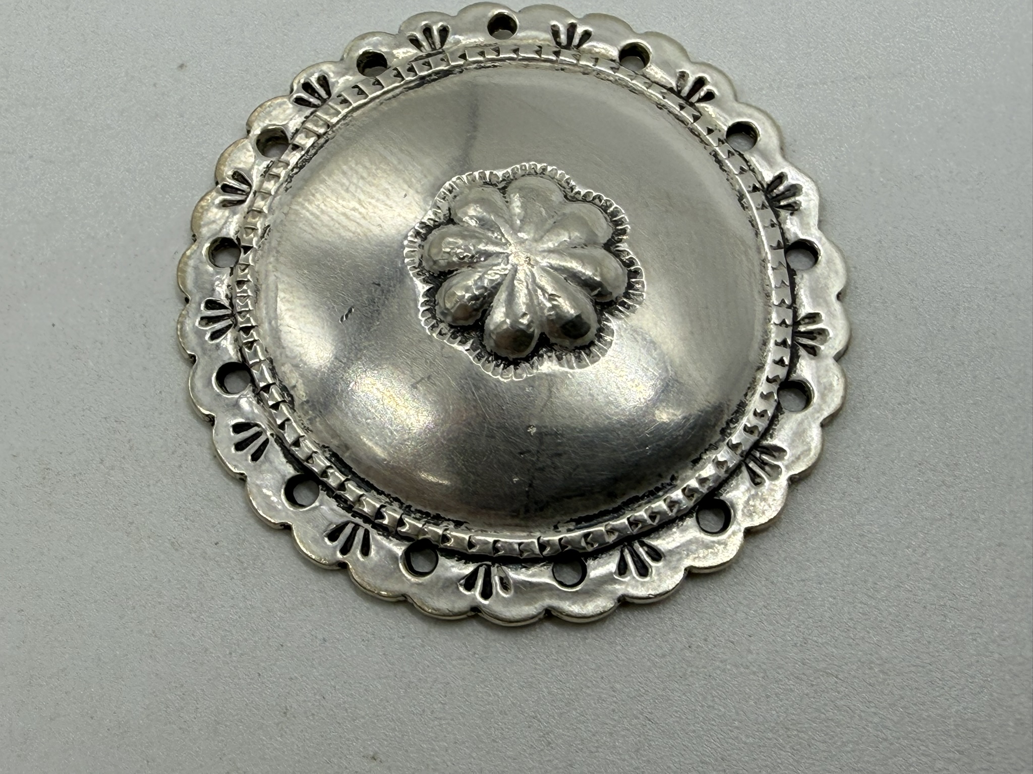 【美品】フラワーコンチョ【13.19g】 - 画像 (6)