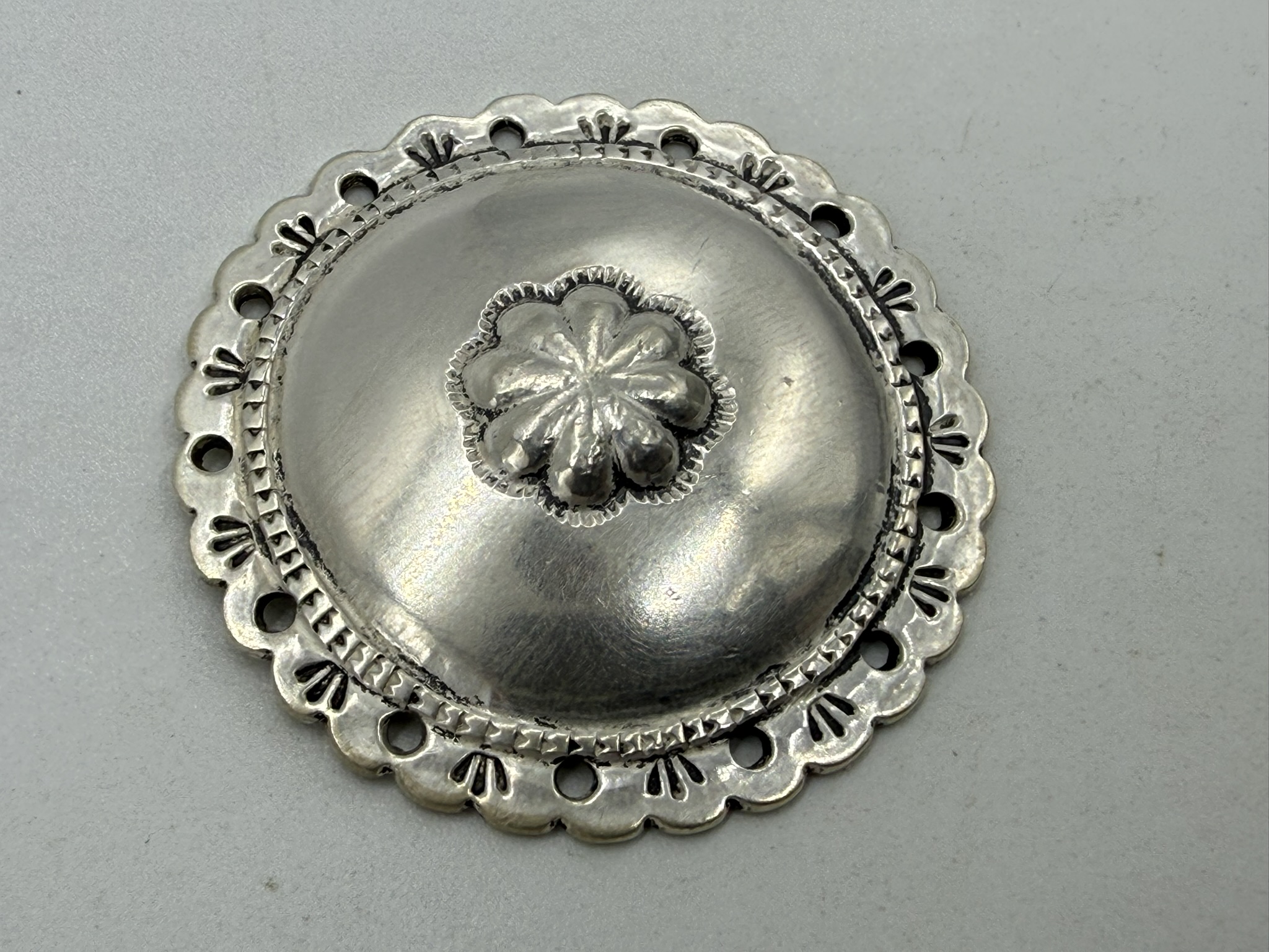 【美品】フラワーコンチョ【13.19g】 - 画像 (5)