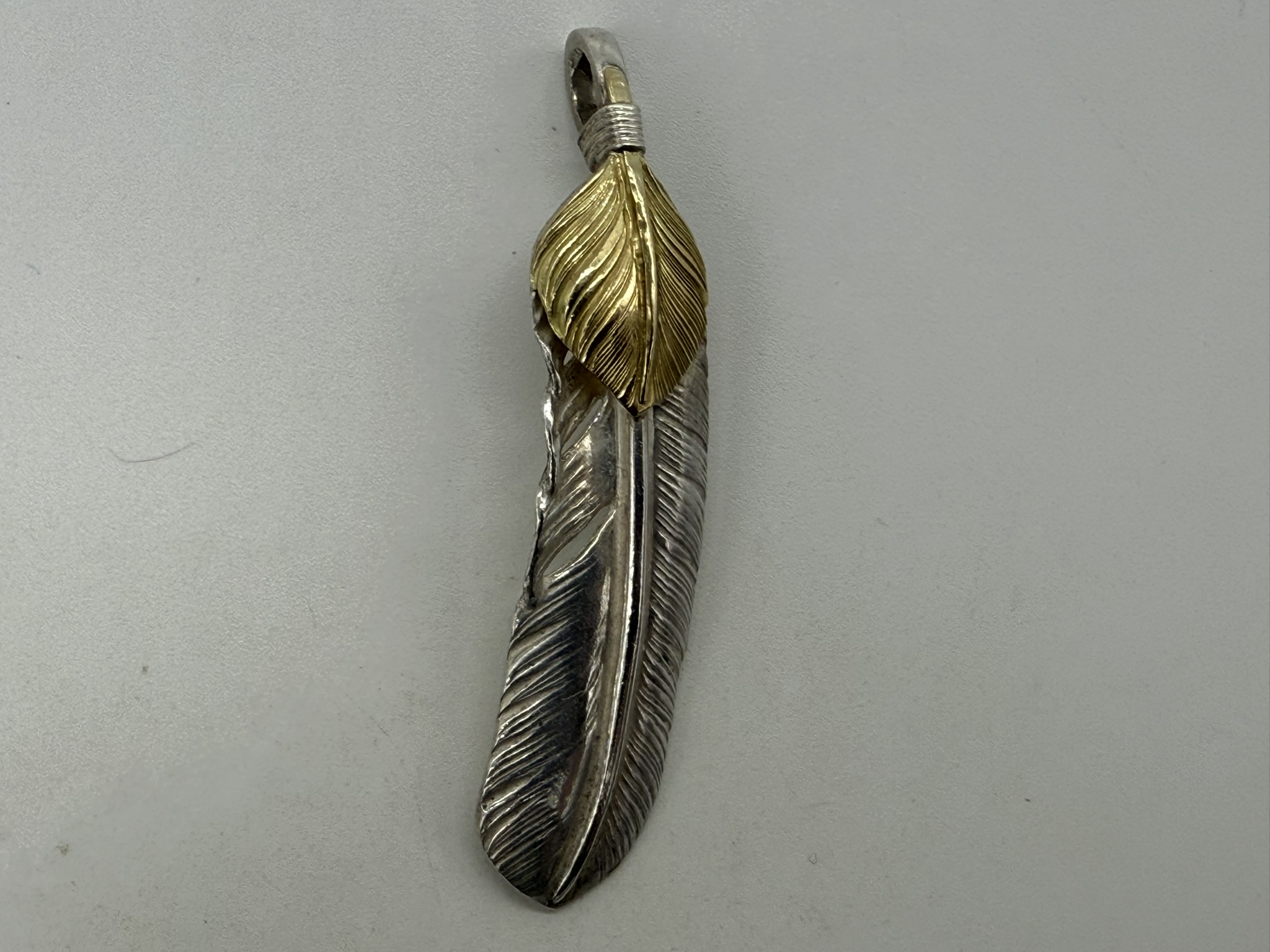 【美品】上金特大フェザー右【現行14.05g】