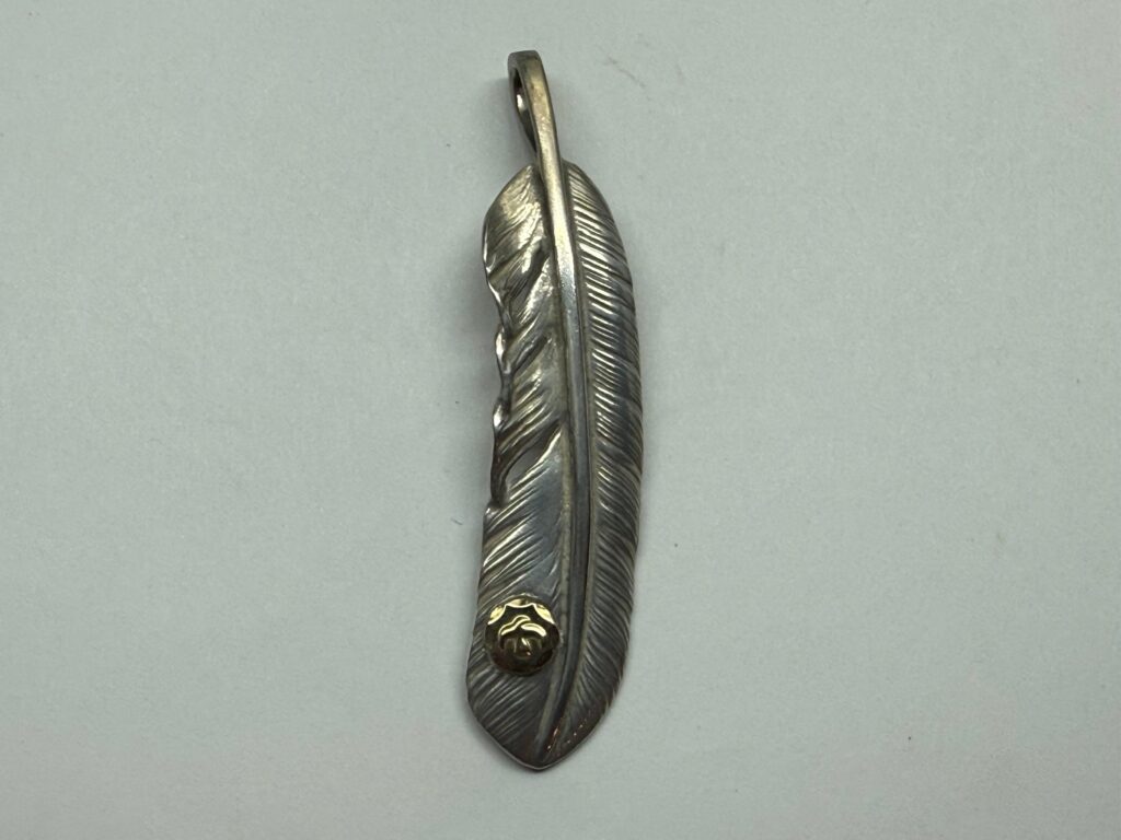 美品　金メタル付特大フェザー右　現行11.25g