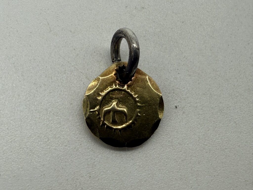 【美品】K18IN太陽メタル小【現行2.76g】