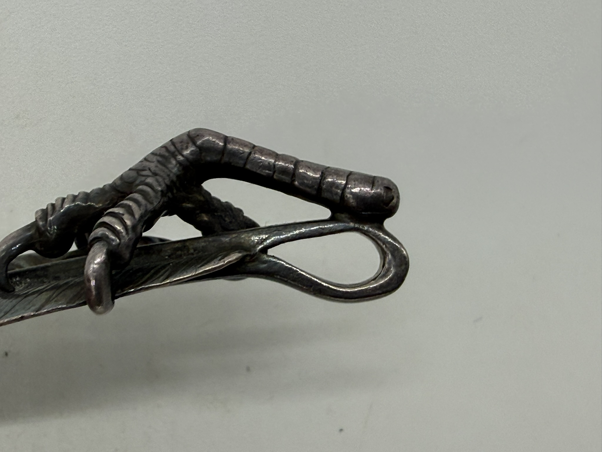 【良品】銀爪小金メタル付特大フェザー右【現行15.15g】 - 画像 (5)
