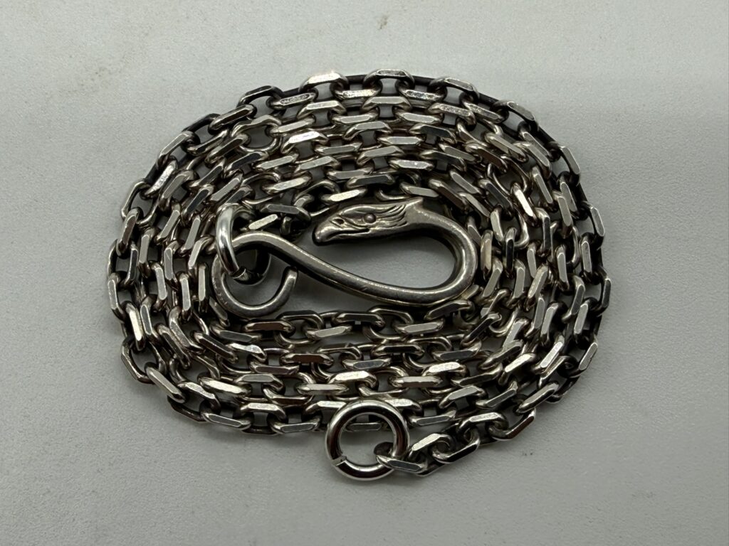 【美品】細角イーグルフックチェーン【15.12g】