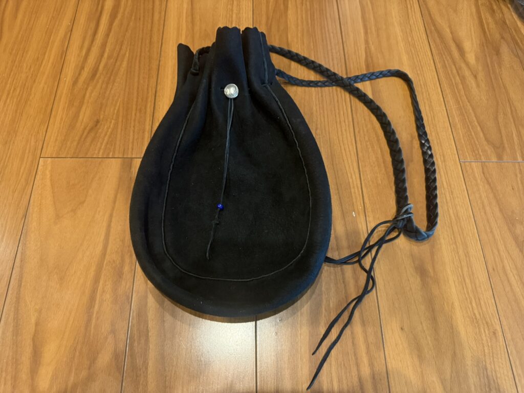 【美品】ディアスキン巾着バッグM【黒】