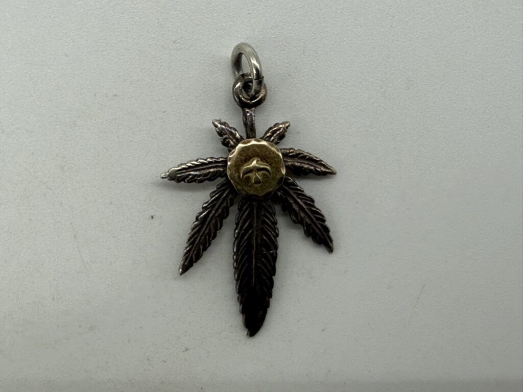 【良品】金メタル付グラス大【OLD4.54g】