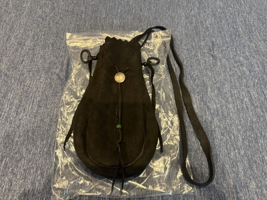 【新品】ディアスキン巾着ポーチバッグL【黒】