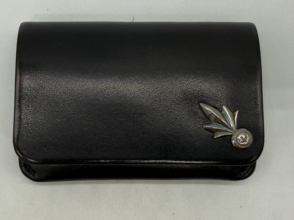 【新品】GC24ハーフコンチョ付名刺入れ【黒】