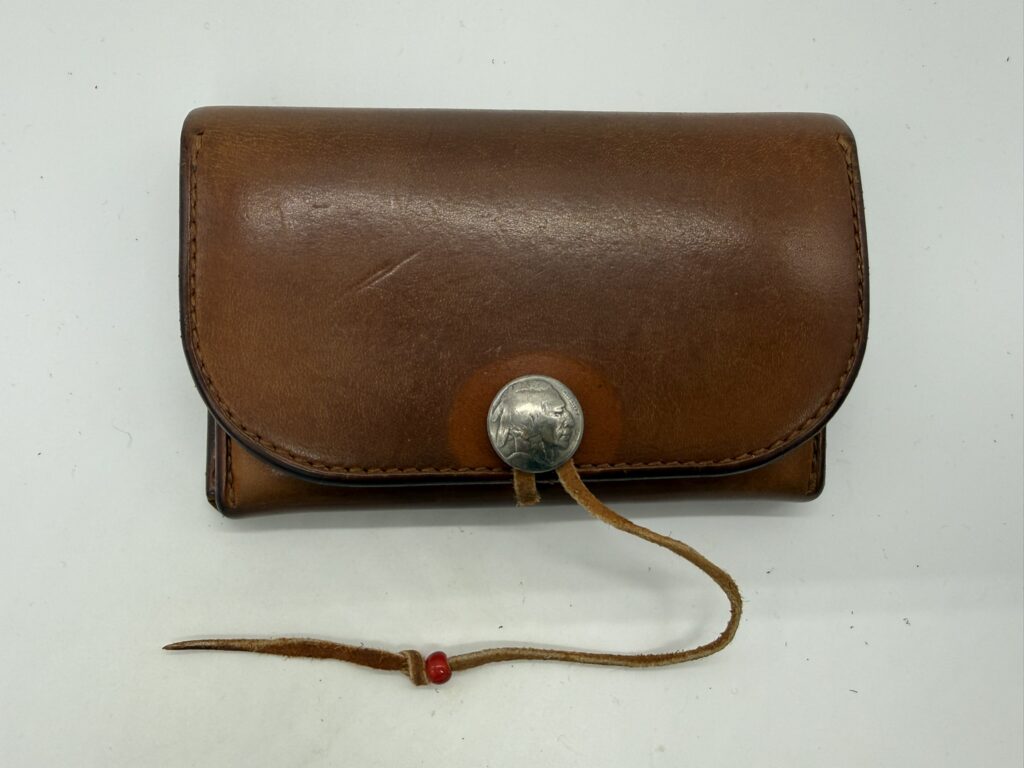【良品】二つ折りミディアムウォレット【こげ茶】