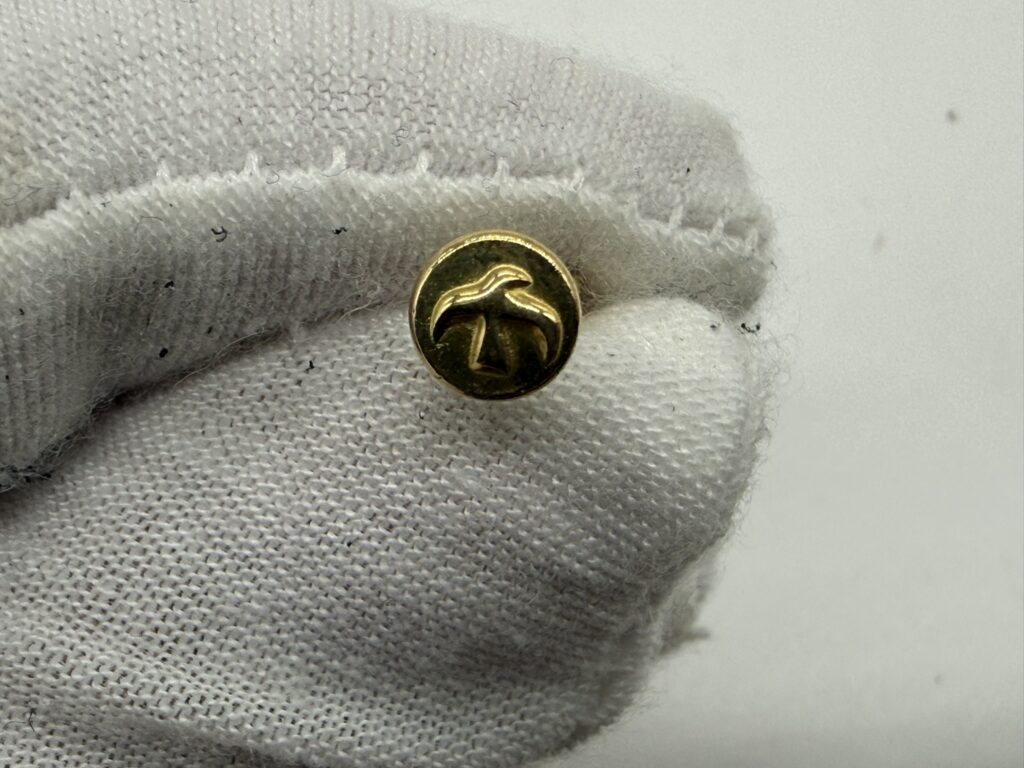 【美品レア】小金メタルピアス【0.61g】