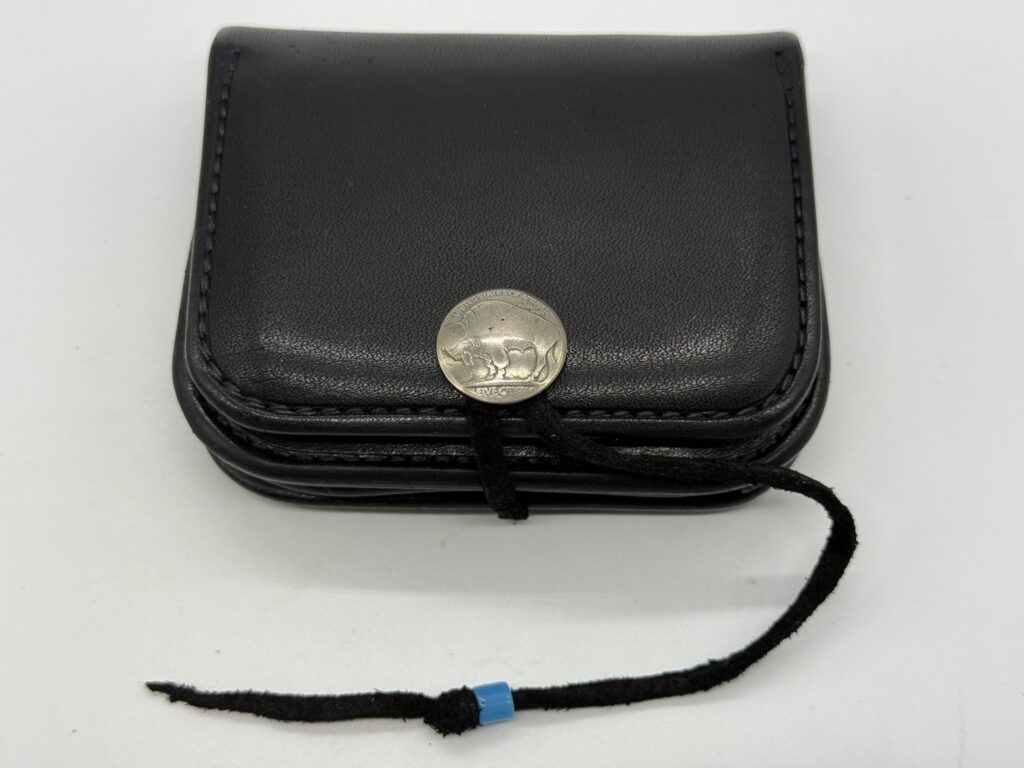 【新品】角形小銭入れ【黒】